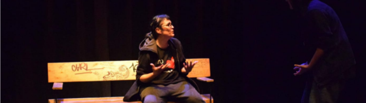 El monòleg feminista que, amb humor i ironia, qüestiona les estructures de poder