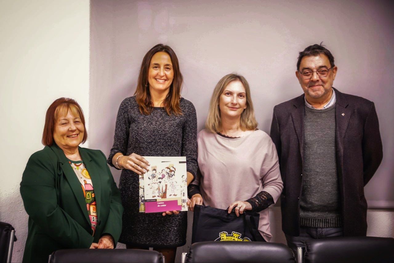 Esther Niubó visita Cunit per abordar les necessitats educatives del municipi
