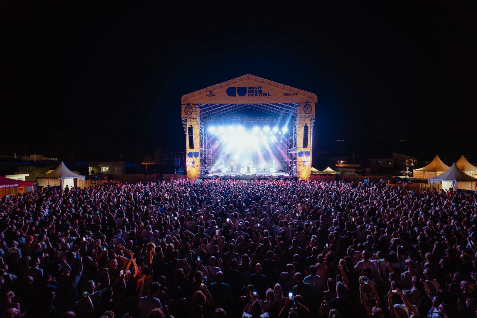 Un total de 10.900 persones omplen la segona edició del  Cunit Music Festival