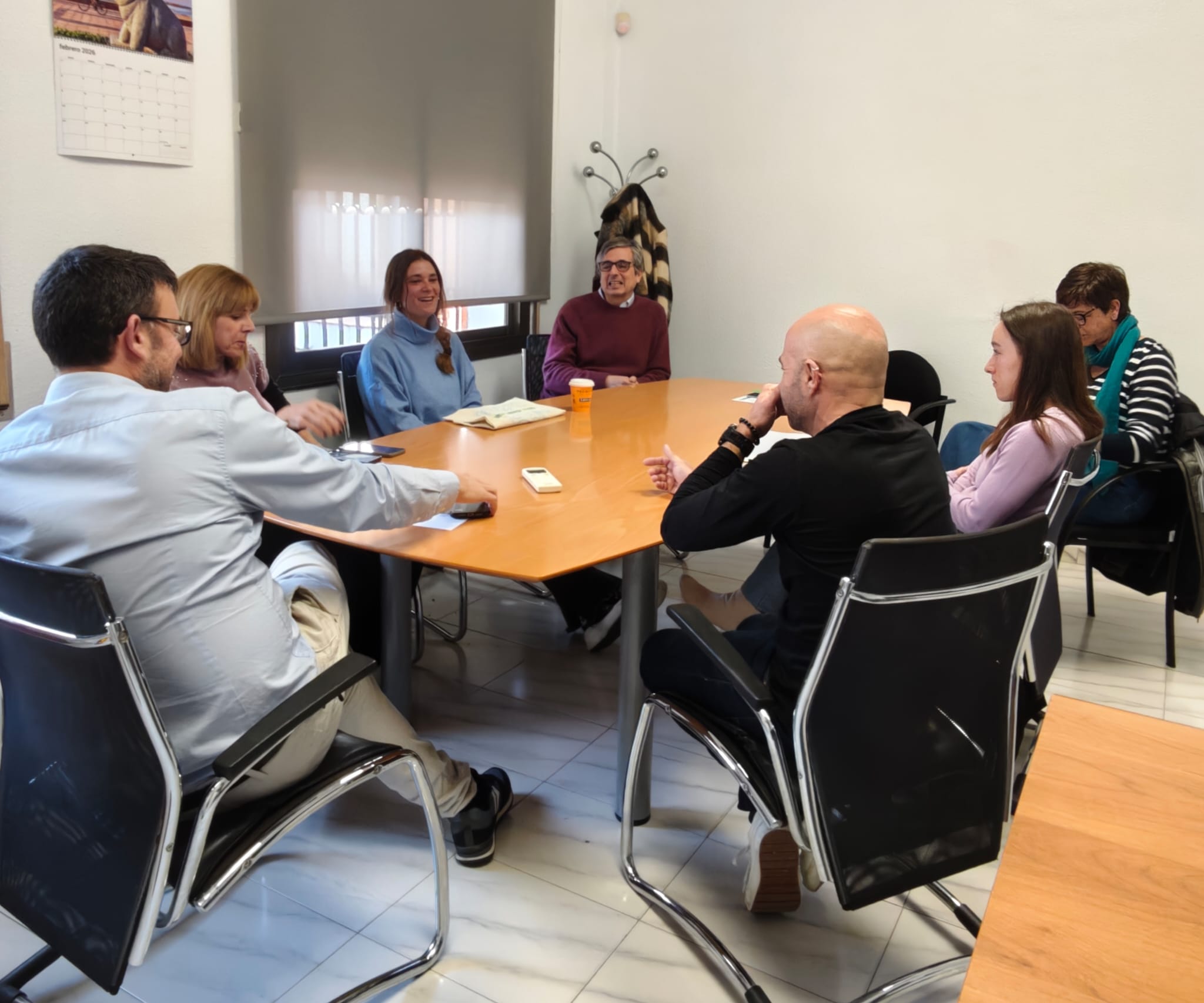 L’Ajuntament de Cunit dona la benvinguda a dues joves en pràctiques per reforçar Turisme i Urbanisme